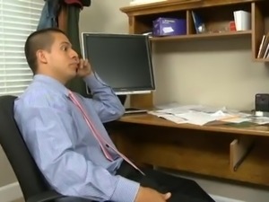 office hotty bosses a cock
