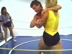 Mixed Wrestling - PRO AM BEATING free