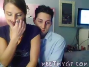 Amateur Skype webcam girls couples show on the www.skypeepshow.com free