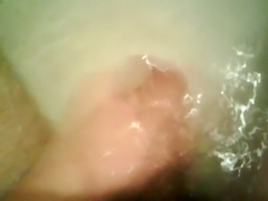 Me jerking off in tub