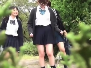 Japanese schoolgirls piss