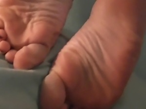Cuming on wrinkled soles