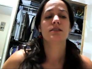 Big booty girl masturbate on webcam