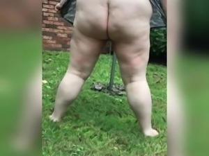 Naked housewife in the yard that big ass