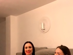 dramabomb camsoda part two with annaxvip and marybellavita