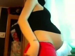 Pregnant Brunette Babe Virlanda Shows Off Her Tits and Nippl