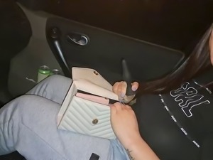 Big Ass Horny Latina Fucks In Public Outdoor Park