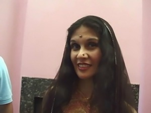 Desi Bhopal Aunty Blowjob And Cum Facial